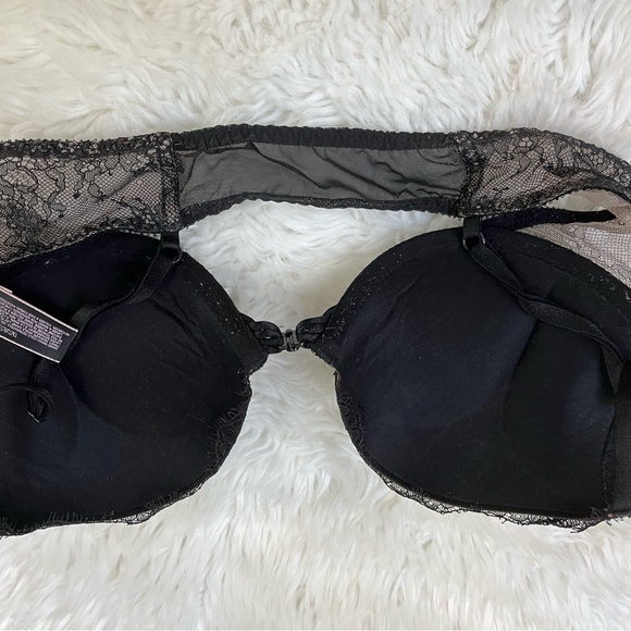 Victoria’s Secret Bombshell - Picture 3 of 5